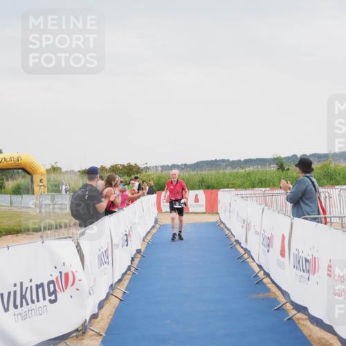 22.06.2025 - Viking Triathlon MichiJ http://msf.ph/oto/8112734 22.06.2025 16:43:10 Ziel 39 meine-sportfotos.de