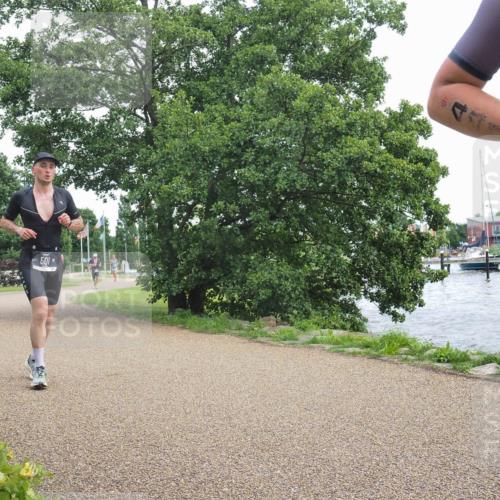 22.06.2025 - Viking Triathlon KatJ http://msf.ph/oto/8112742 22.06.2025 15:05:23 Laufen 441, 501 meine-sportfotos.de