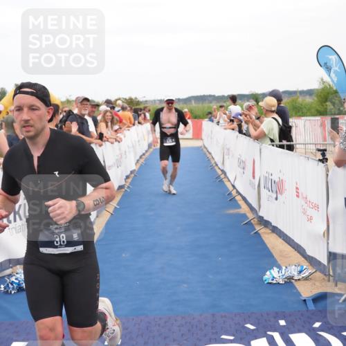 22.06.2025 - Viking Triathlon MichiJ http://msf.ph/oto/8112765 22.06.2025 15:03:20 Ziel 19, 38, 536 meine-sportfotos.de