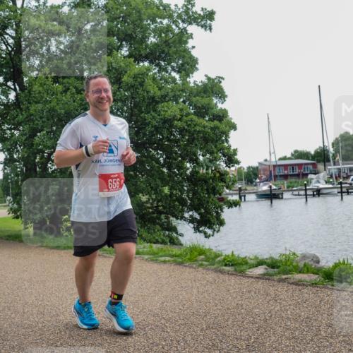 22.06.2025 - Viking Triathlon KatJ http://msf.ph/oto/8112795 22.06.2025 16:11:11 Laufen 656 meine-sportfotos.de