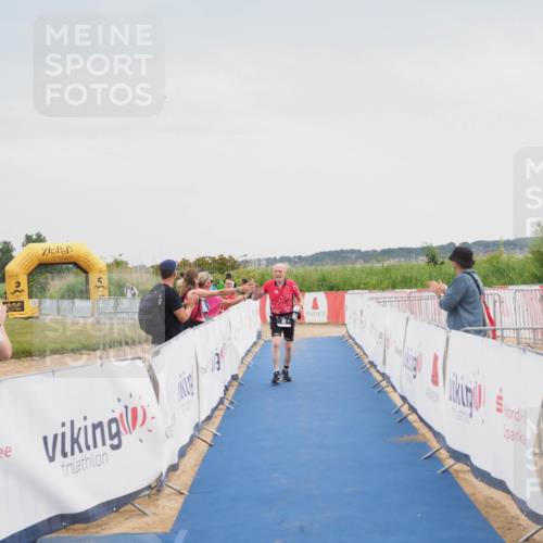 22.06.2025 - Viking Triathlon MichiJ http://msf.ph/oto/8112828 22.06.2025 16:43:11 Ziel 39 meine-sportfotos.de