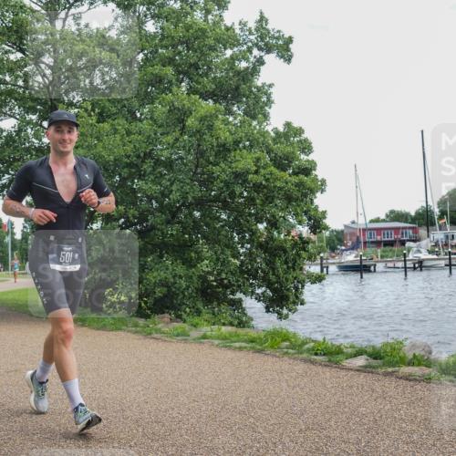 22.06.2025 - Viking Triathlon KatJ http://msf.ph/oto/8112845 22.06.2025 15:05:24 Laufen 441, 501 meine-sportfotos.de