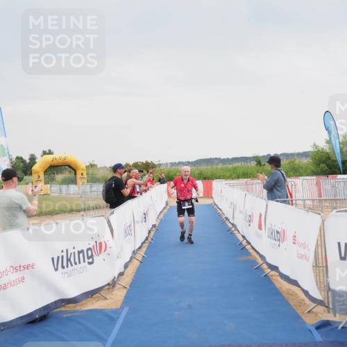 22.06.2025 - Viking Triathlon MichiJ http://msf.ph/oto/8112922 22.06.2025 16:43:13 Ziel 39 meine-sportfotos.de