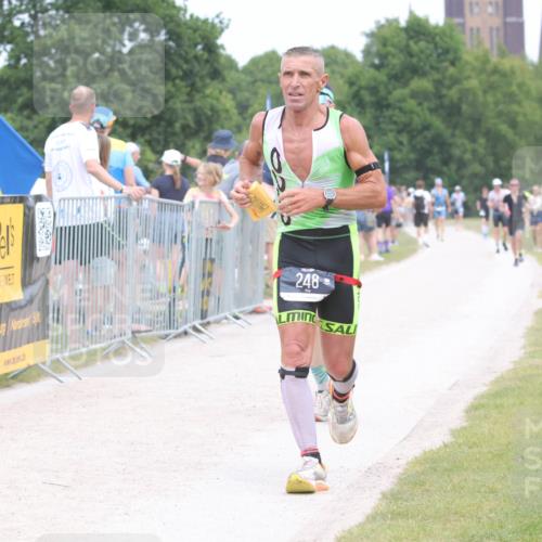 22.06.2025 - Viking Triathlon H.Heesch http://msf.ph/oto/8112929 22.06.2025 14:49:56 Laufen 179, 217, 248, 459 meine-sportfotos.de