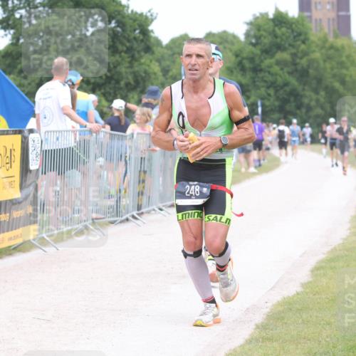 22.06.2025 - Viking Triathlon H.Heesch http://msf.ph/oto/8112938 22.06.2025 14:49:56 Laufen 179, 217, 248, 459 meine-sportfotos.de