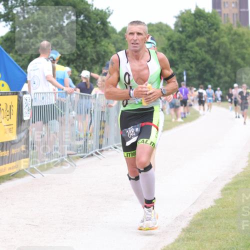 22.06.2025 - Viking Triathlon H.Heesch http://msf.ph/oto/8112944 22.06.2025 14:49:57 Laufen 217, 248 meine-sportfotos.de