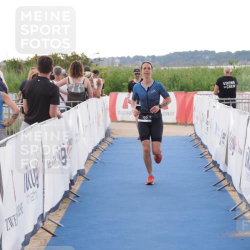 22.06.2025 - Viking Triathlon MichiJ http://msf.ph/oto/8112956 22.06.2025 16:25:38 Ziel 166 meine-sportfotos.de