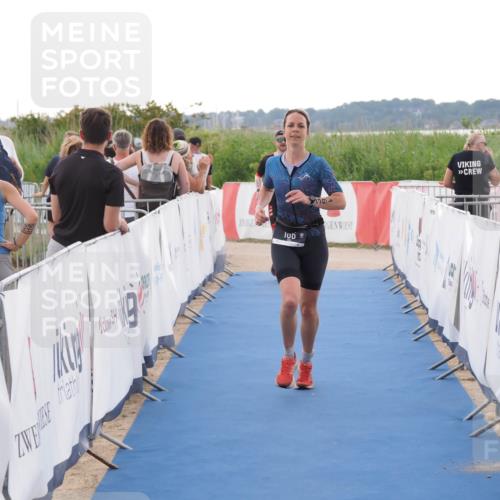 22.06.2025 - Viking Triathlon MichiJ http://msf.ph/oto/8113024 22.06.2025 16:25:39 Ziel 133, 166 meine-sportfotos.de