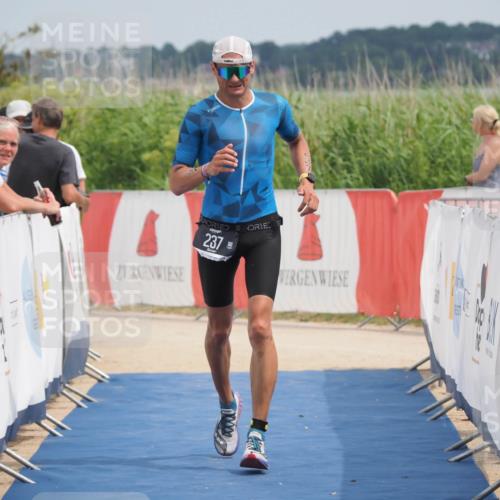 22.06.2025 - Viking Triathlon MichiJ http://msf.ph/oto/8113030 22.06.2025 14:54:15 Ziel 237 meine-sportfotos.de