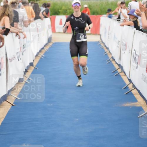22.06.2025 - Viking Triathlon MichiJ http://msf.ph/oto/8113081 22.06.2025 15:03:53 Ziel 438 meine-sportfotos.de