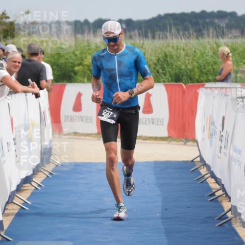 22.06.2025 - Viking Triathlon MichiJ http://msf.ph/oto/8113092 22.06.2025 14:54:16 Ziel 237 meine-sportfotos.de