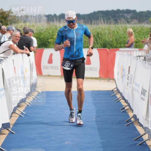 22.06.2025 - Viking Triathlon MichiJ http://msf.ph/oto/8113120 22.06.2025 14:54:16 Ziel 237 meine-sportfotos.de