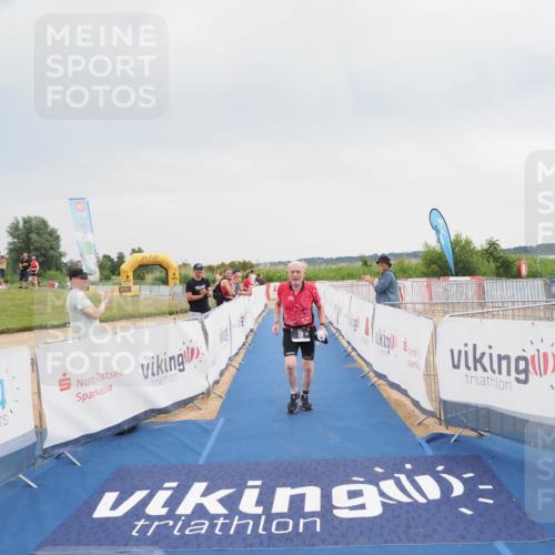 22.06.2025 - Viking Triathlon MichiJ http://msf.ph/oto/8113133 22.06.2025 16:43:15 Ziel 39 meine-sportfotos.de