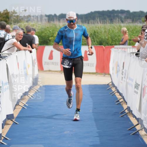 22.06.2025 - Viking Triathlon MichiJ http://msf.ph/oto/8113135 22.06.2025 14:54:16 Ziel 237 meine-sportfotos.de