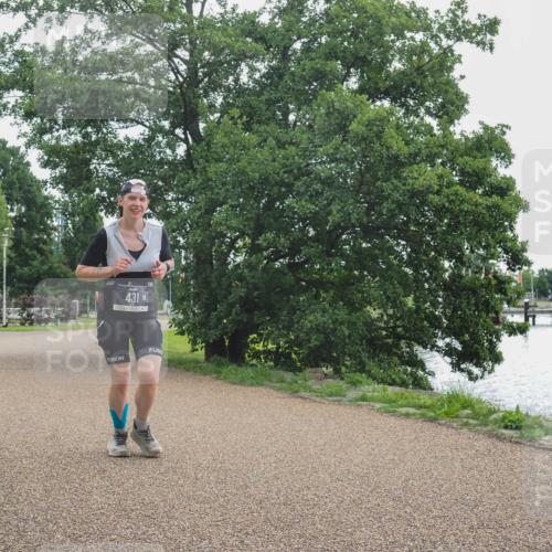 22.06.2025 - Viking Triathlon KatJ http://msf.ph/oto/8113167 22.06.2025 16:15:26 Laufen 431 meine-sportfotos.de
