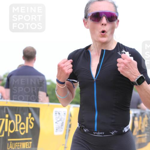 22.06.2025 - Viking Triathlon H.Heesch http://msf.ph/oto/8113202 22.06.2025 14:50:10 Laufen 343 meine-sportfotos.de