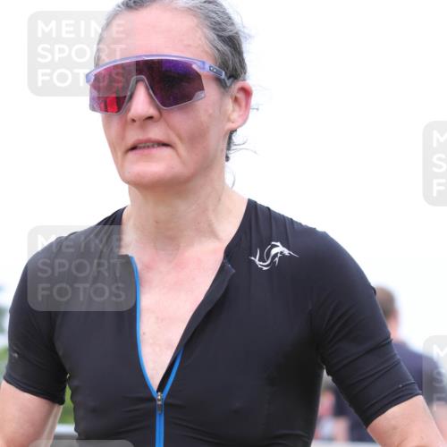 22.06.2025 - Viking Triathlon H.Heesch http://msf.ph/oto/8113233 22.06.2025 14:50:10 Laufen 343 meine-sportfotos.de