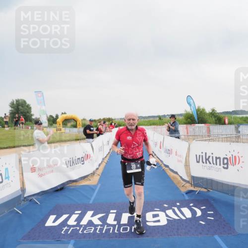 22.06.2025 - Viking Triathlon MichiJ http://msf.ph/oto/8113235 22.06.2025 16:43:16 Ziel 39 meine-sportfotos.de