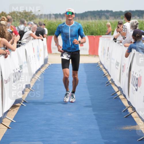 22.06.2025 - Viking Triathlon MichiJ http://msf.ph/oto/8113250 22.06.2025 14:54:17 Ziel 237 meine-sportfotos.de