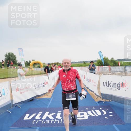 22.06.2025 - Viking Triathlon MichiJ http://msf.ph/oto/8113264 22.06.2025 16:43:16 Ziel 39 meine-sportfotos.de