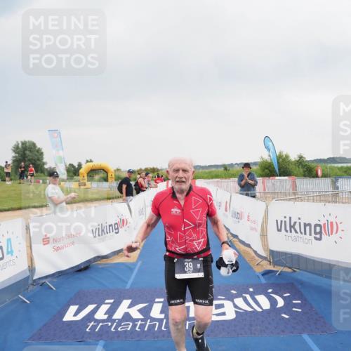 22.06.2025 - Viking Triathlon MichiJ http://msf.ph/oto/8113272 22.06.2025 16:43:16 Ziel 39 meine-sportfotos.de