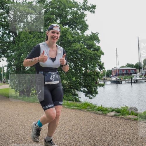 22.06.2025 - Viking Triathlon KatJ http://msf.ph/oto/8113304 22.06.2025 16:15:27 Laufen 431 meine-sportfotos.de