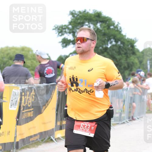 22.06.2025 - Viking Triathlon H.Heesch http://msf.ph/oto/8113371 22.06.2025 14:50:42 Laufen 51, 236, 633 meine-sportfotos.de