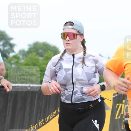 22.06.2025 - Viking Triathlon H.Heesch http://msf.ph/oto/8113393 22.06.2025 14:50:43 Laufen 51, 236, 633 meine-sportfotos.de