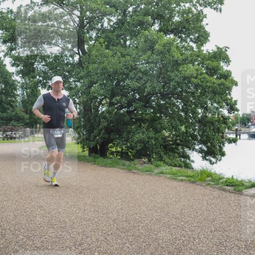 22.06.2025 - Viking Triathlon KatJ http://msf.ph/oto/8113462 22.06.2025 16:15:45 Laufen 246 meine-sportfotos.de