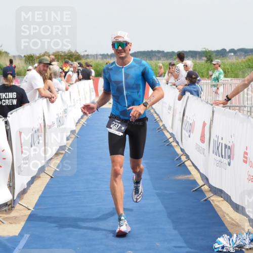 22.06.2025 - Viking Triathlon MichiJ http://msf.ph/oto/8113464 22.06.2025 14:54:19 Ziel 135, 237 meine-sportfotos.de