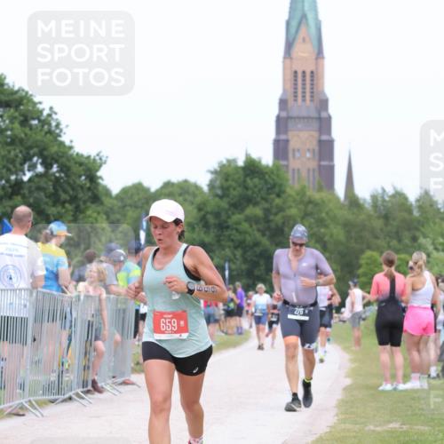 22.06.2025 - Viking Triathlon H.Heesch http://msf.ph/oto/8113480 22.06.2025 14:50:50 Laufen 276, 407, 659 meine-sportfotos.de