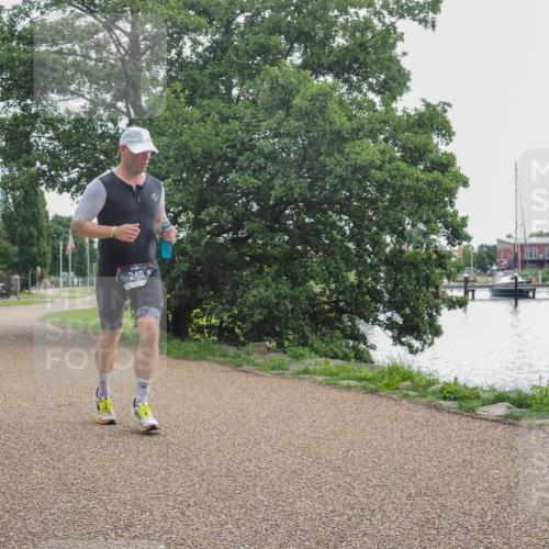22.06.2025 - Viking Triathlon KatJ http://msf.ph/oto/8113500 22.06.2025 16:15:45 Laufen 246 meine-sportfotos.de