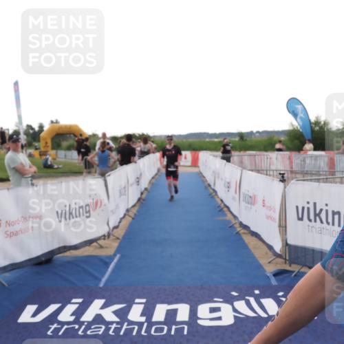 22.06.2025 - Viking Triathlon MichiJ http://msf.ph/oto/8113511 22.06.2025 16:25:43 Ziel 133, 166 meine-sportfotos.de