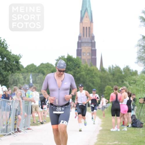 22.06.2025 - Viking Triathlon H.Heesch http://msf.ph/oto/8113513 22.06.2025 14:50:53 Laufen 276, 407, 659 meine-sportfotos.de