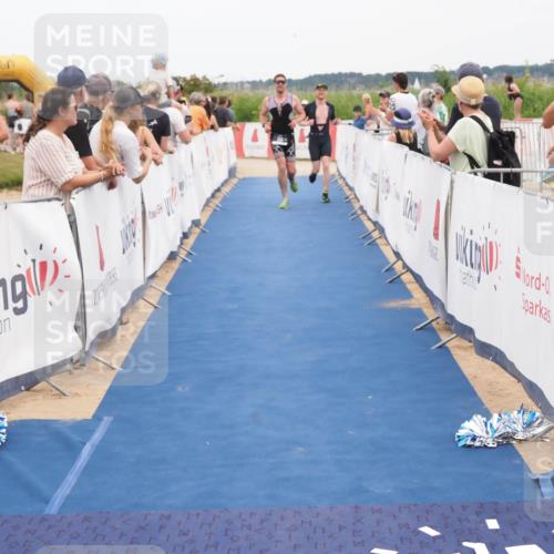22.06.2025 - Viking Triathlon MichiJ http://msf.ph/oto/8113528 22.06.2025 15:04:23 Ziel 255, 550 meine-sportfotos.de