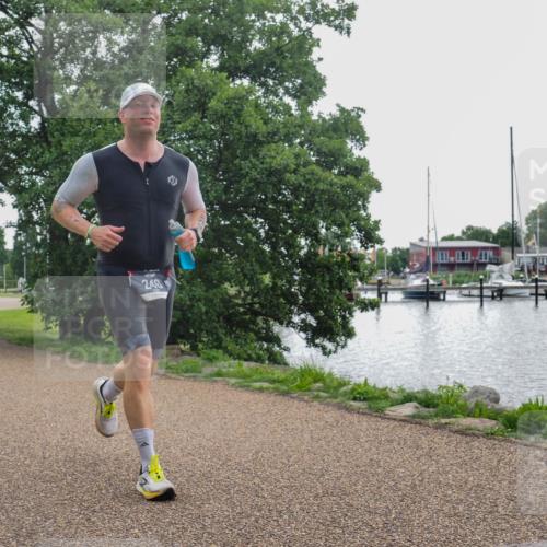22.06.2025 - Viking Triathlon KatJ http://msf.ph/oto/8113552 22.06.2025 16:15:46 Laufen 246 meine-sportfotos.de