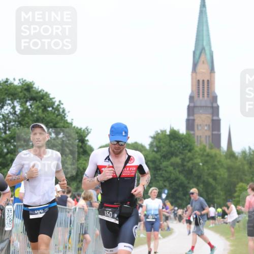 22.06.2025 - Viking Triathlon H.Heesch http://msf.ph/oto/8113634 22.06.2025 14:51:02 Laufen 12, 150, 407, 555 meine-sportfotos.de