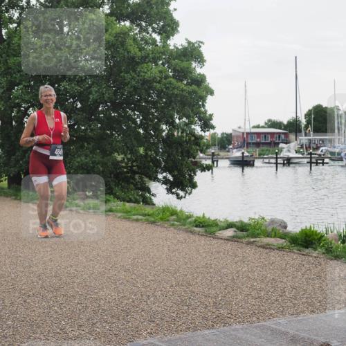22.06.2025 - Viking Triathlon KatJ http://msf.ph/oto/8113663 22.06.2025 16:19:08 Laufen 484 meine-sportfotos.de