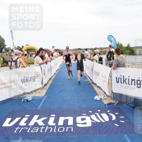 22.06.2025 - Viking Triathlon MichiJ http://msf.ph/oto/8113675 22.06.2025 15:04:25 Ziel 255, 550 meine-sportfotos.de