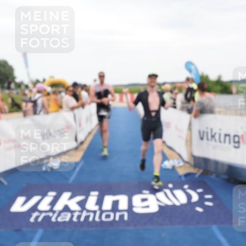 22.06.2025 - Viking Triathlon MichiJ http://msf.ph/oto/8113736 22.06.2025 15:04:26 Ziel 255, 550 meine-sportfotos.de