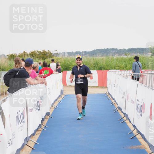 22.06.2025 - Viking Triathlon MichiJ http://msf.ph/oto/8113821 22.06.2025 16:44:56 Ziel 402 meine-sportfotos.de
