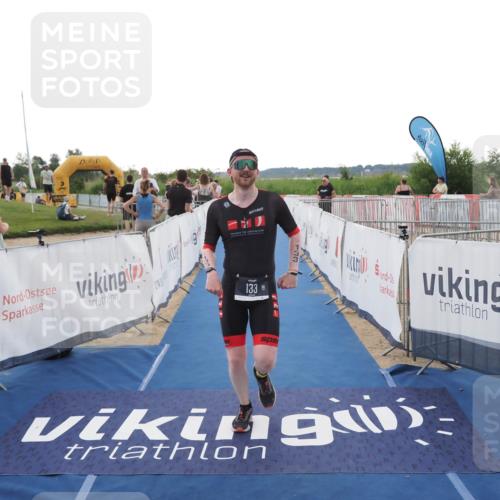 22.06.2025 - Viking Triathlon MichiJ http://msf.ph/oto/8113866 22.06.2025 16:25:46 Ziel 133 meine-sportfotos.de