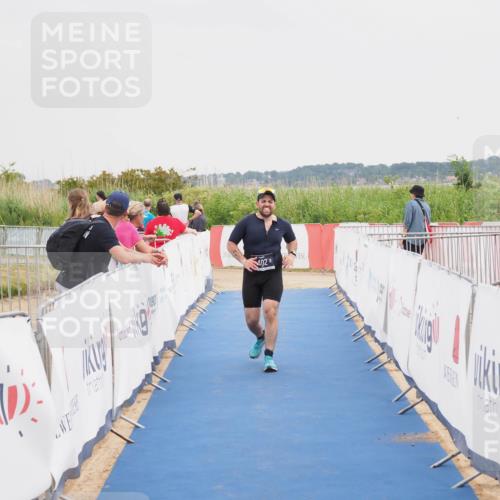 22.06.2025 - Viking Triathlon MichiJ http://msf.ph/oto/8113879 22.06.2025 16:44:56 Ziel 402 meine-sportfotos.de