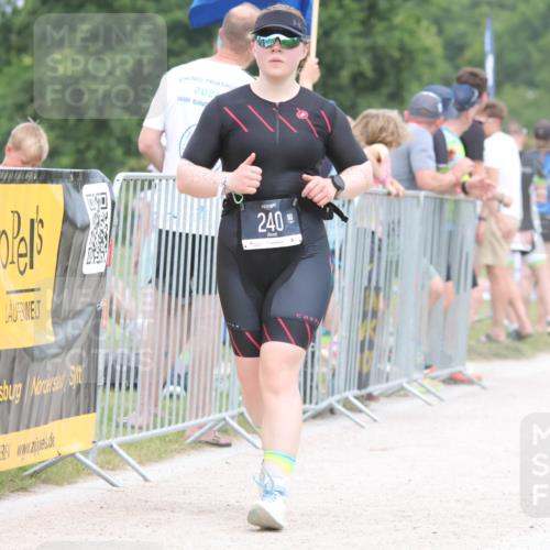 22.06.2025 - Viking Triathlon H.Heesch http://msf.ph/oto/8113911 22.06.2025 14:51:27 Laufen 240, 367, 640 meine-sportfotos.de