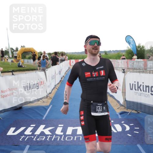 22.06.2025 - Viking Triathlon MichiJ http://msf.ph/oto/8113922 22.06.2025 16:25:47 Ziel 133 meine-sportfotos.de