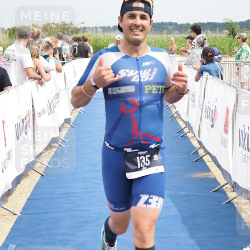 22.06.2025 - Viking Triathlon MichiJ http://msf.ph/oto/8113925 22.06.2025 14:54:25 Ziel 135, 448 meine-sportfotos.de