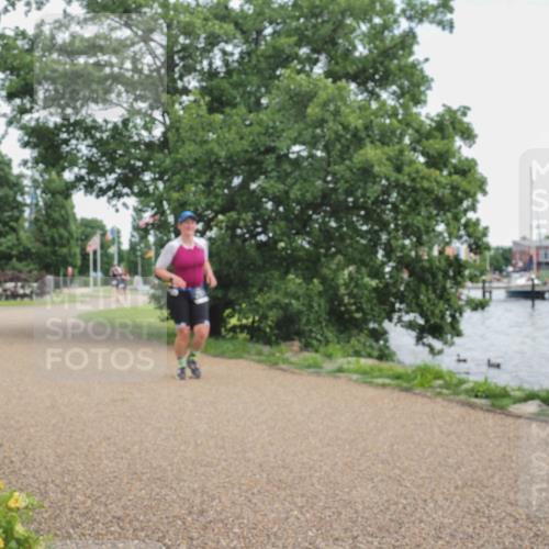 22.06.2025 - Viking Triathlon KatJ http://msf.ph/oto/8113932 22.06.2025 15:07:32 Laufen 206 meine-sportfotos.de