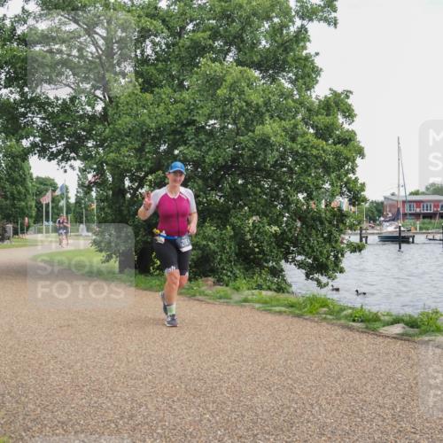 22.06.2025 - Viking Triathlon KatJ http://msf.ph/oto/8113981 22.06.2025 15:07:33 Laufen 206 meine-sportfotos.de