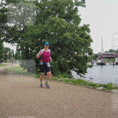 22.06.2025 - Viking Triathlon KatJ http://msf.ph/oto/8113996 22.06.2025 15:07:33 Laufen 206 meine-sportfotos.de