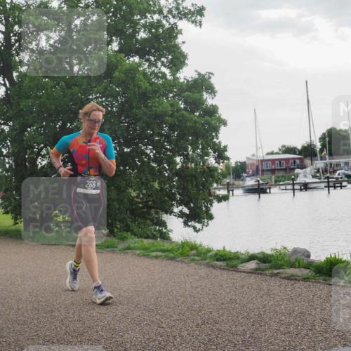 22.06.2025 - Viking Triathlon KatJ http://msf.ph/oto/8114021 22.06.2025 16:25:29 Laufen 268 meine-sportfotos.de